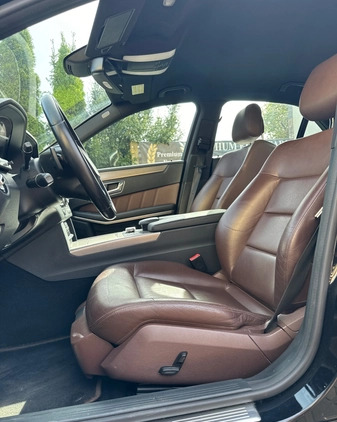 Mercedes-Benz Klasa E cena 43500 przebieg: 302637, rok produkcji 2009 z Wiązów małe 742